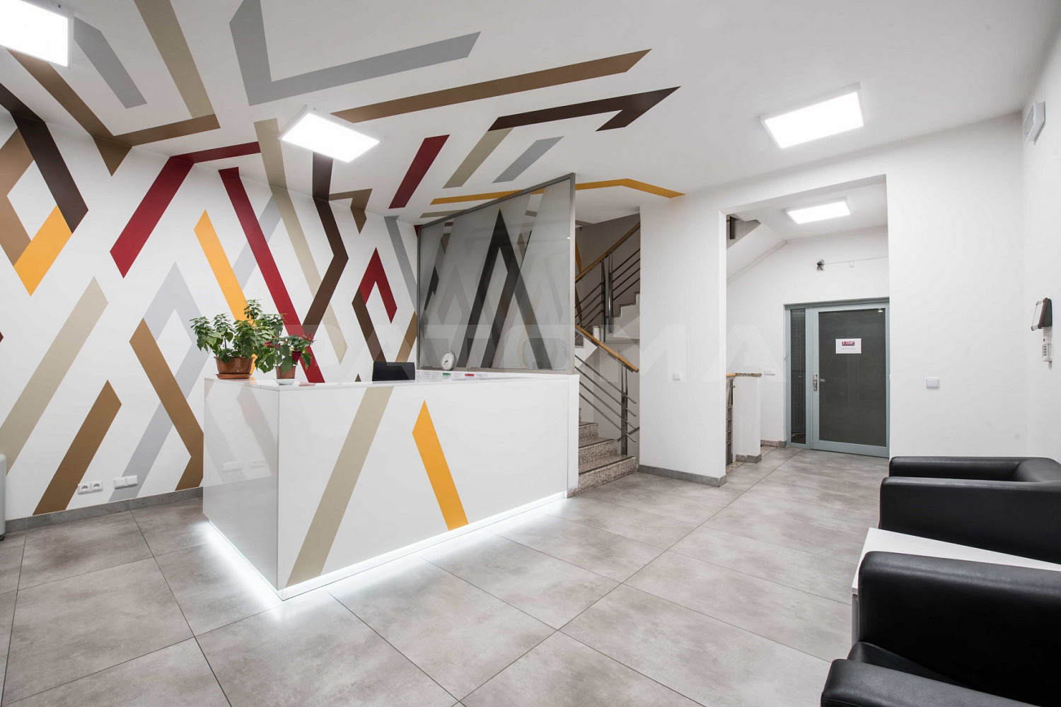 Pronájem kancelářských prostor 265 m² s terasou, Praze 8 - Libeň, ul. Na Žertvách – pohled 2