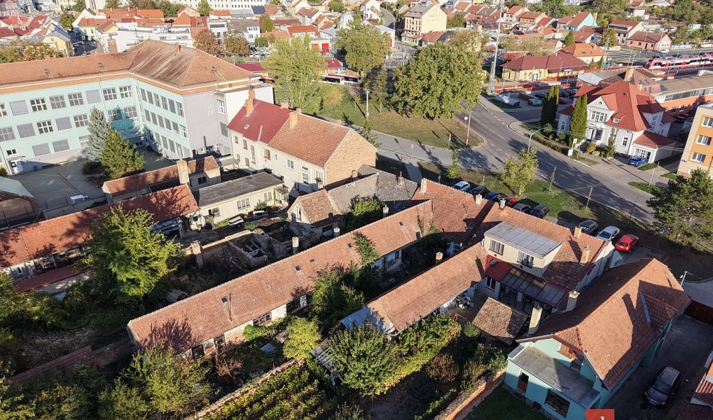 Prodej domu 150 m² s pozemkem 922 m², Hustopeče – náhled fotky 2