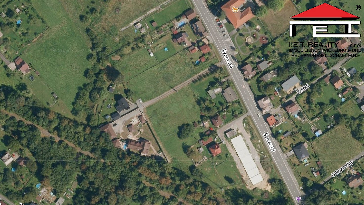 Prodej stavebního pozemku 3 054 m² – fotografie 3