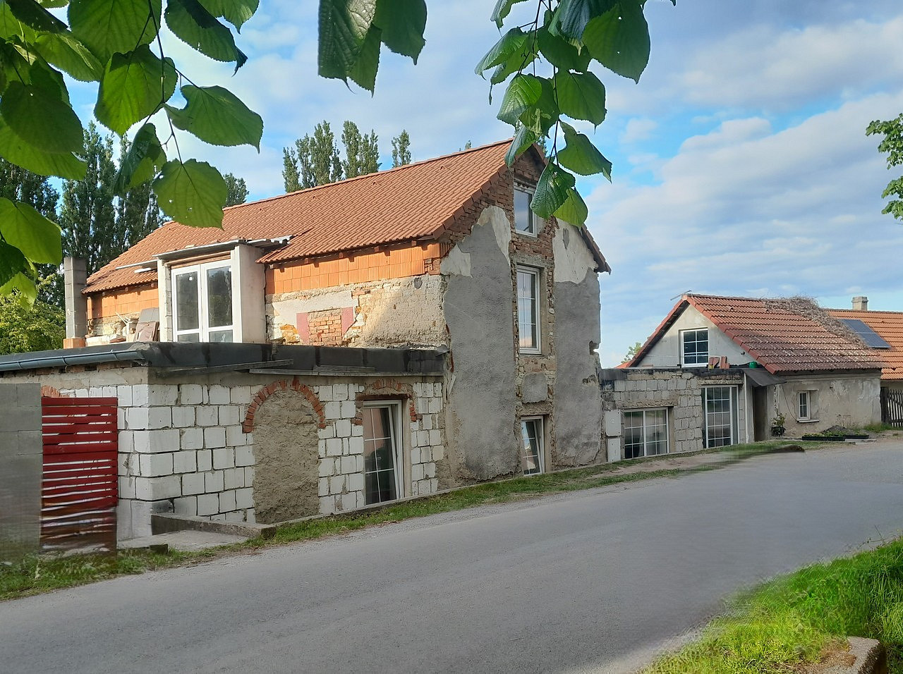 Prodej domu 252 m² s pozemkem 252 m² – fotografie 3