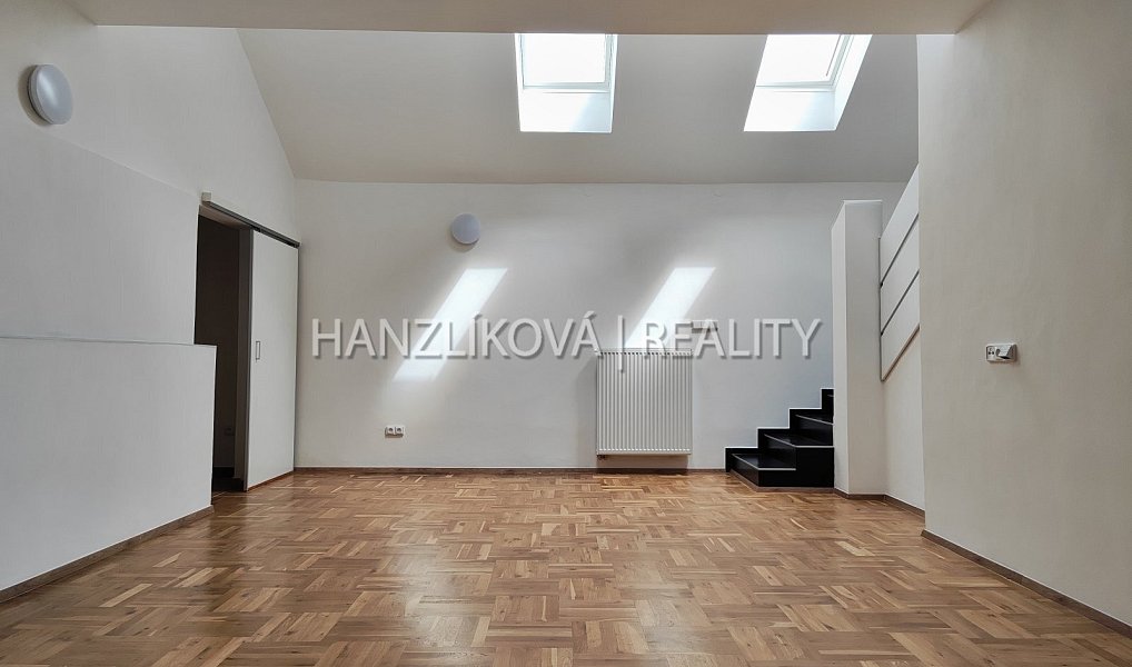 Pronájem bytu 3+kk, 105 m², České Budějovice 3 - České Budějovice, České Budějovice