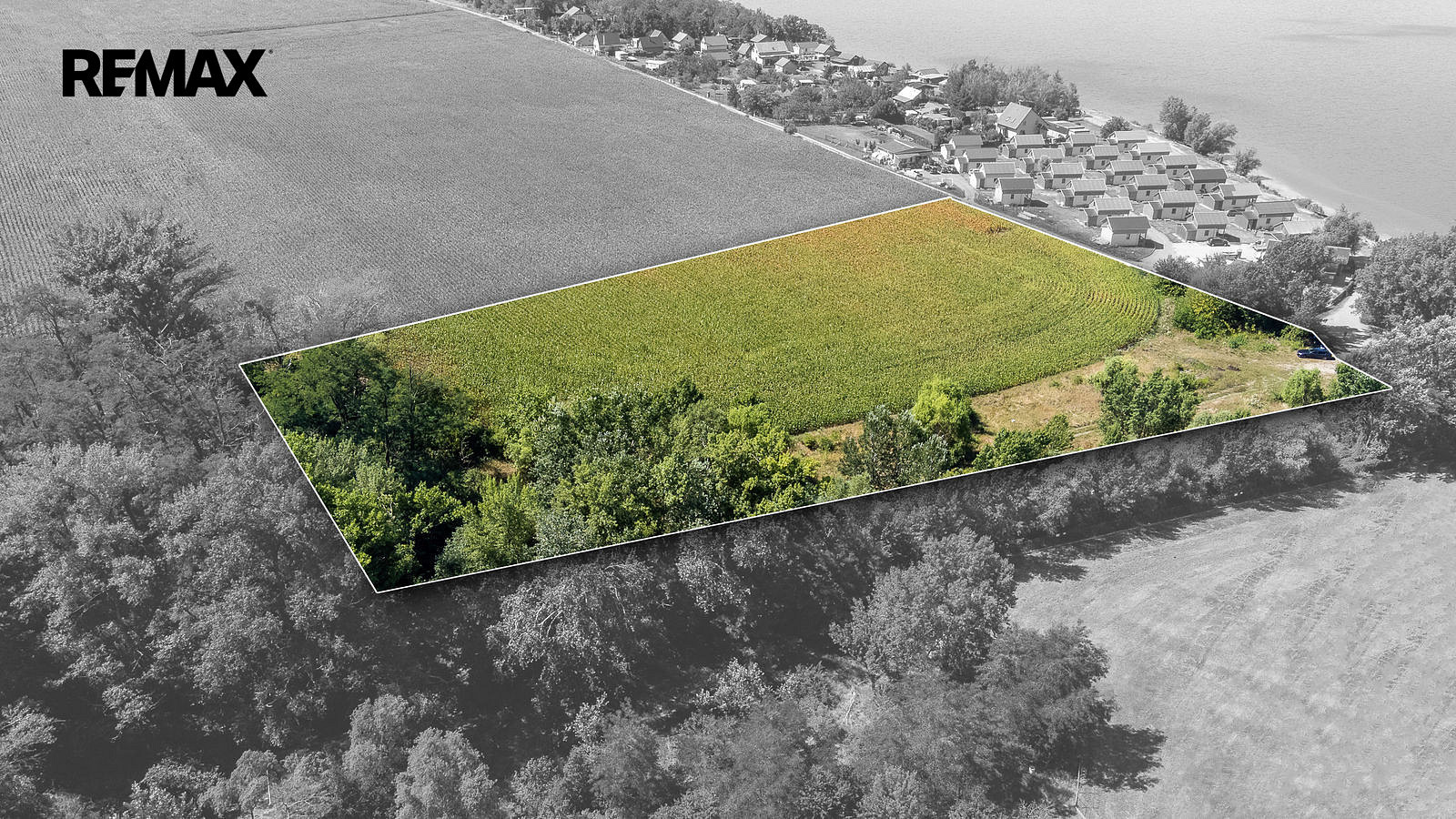 Prodej stavebního pozemku 12 306 m² – pohled 2