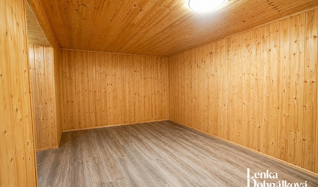 Prodej domu 249 m² s pozemkem 588 m², Ratíškovice – náhled fotky 20