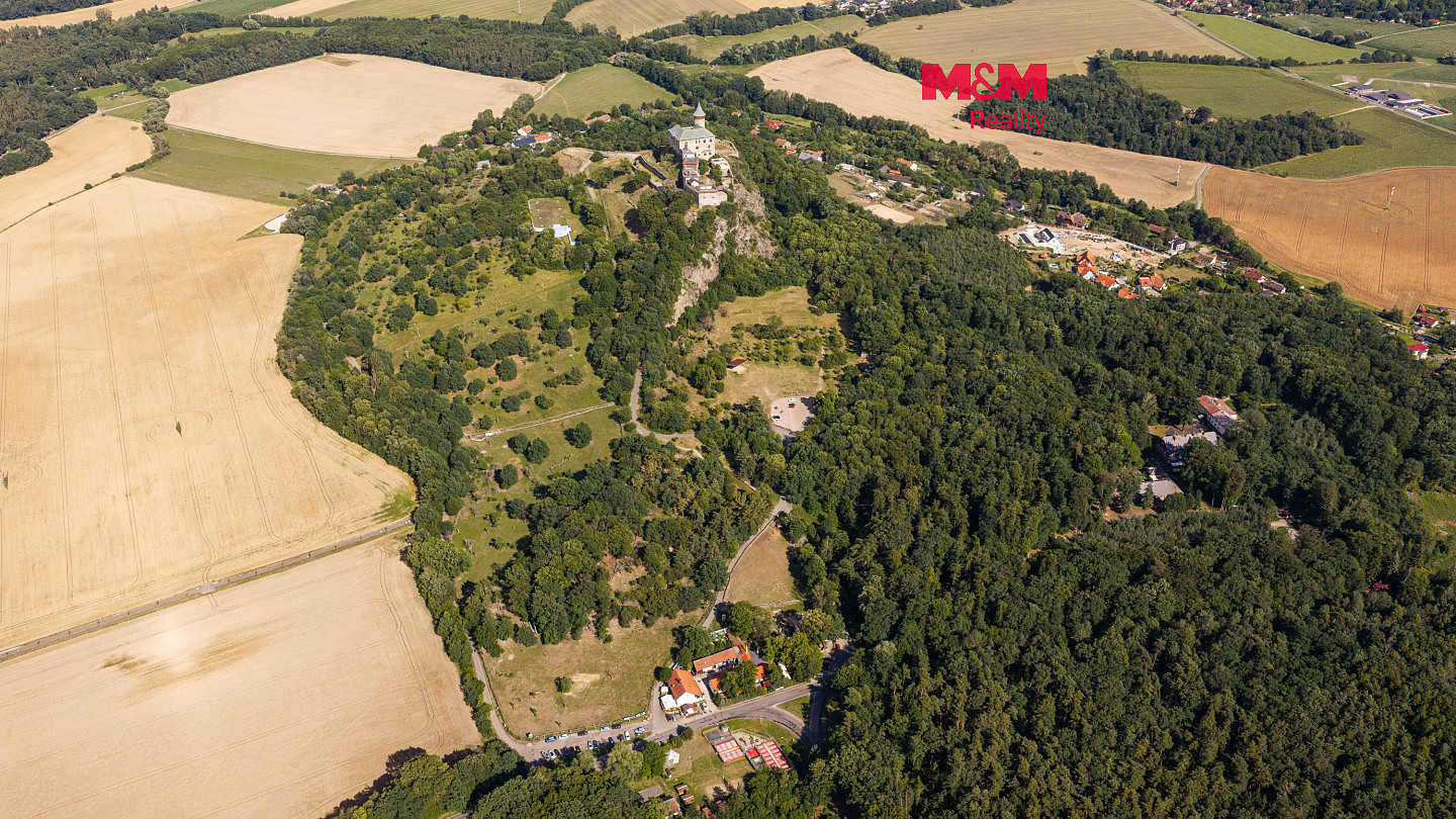 Prodej komerčního pozemku 27 256 m²
