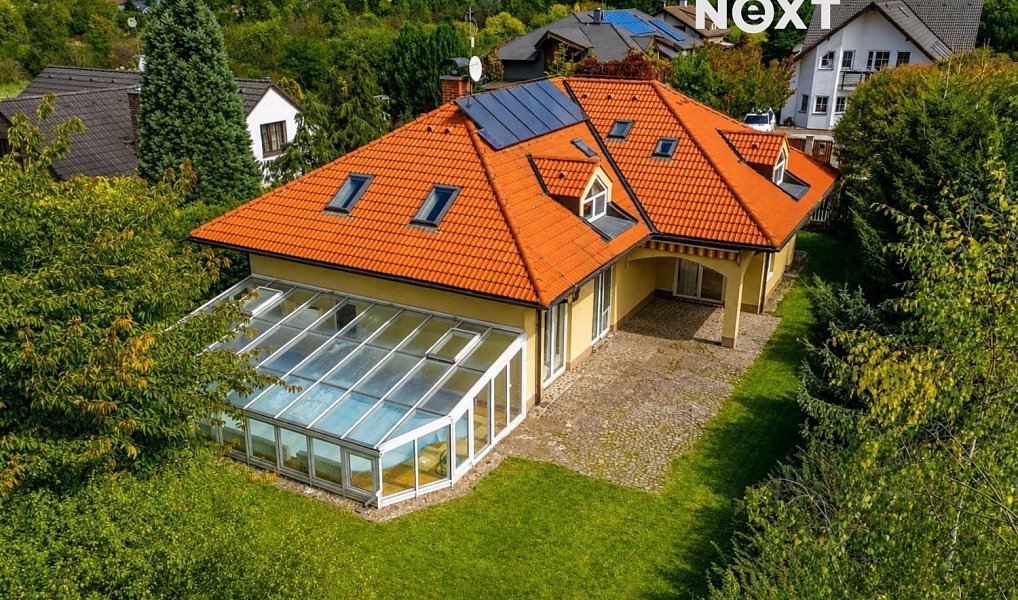 Prodej domu 337 m² s pozemkem 915 m², Praha – náhled fotky 5
