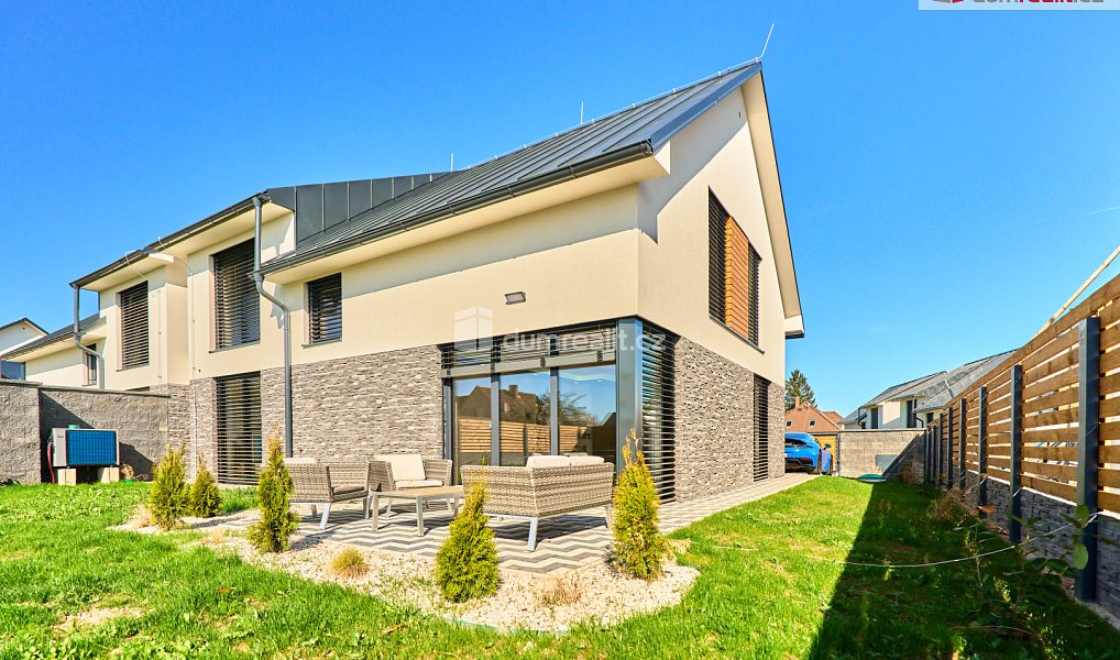 Prodej domu 160 m² s pozemkem 470 m², Ruda – fotka 1 z 38