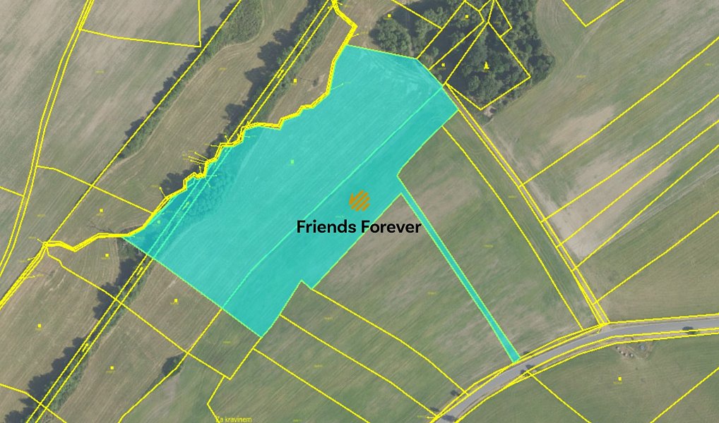 Prodej pole 3 601 m², Hostomice – fotka 1 z 3