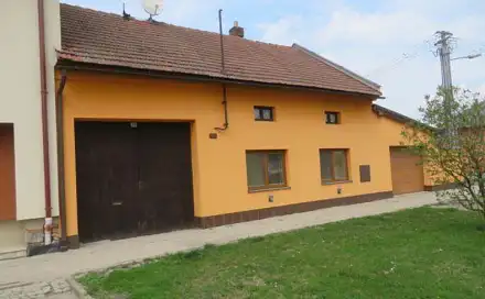 Dražba domu 468 m² s pozemkem 615 m², Křenovice