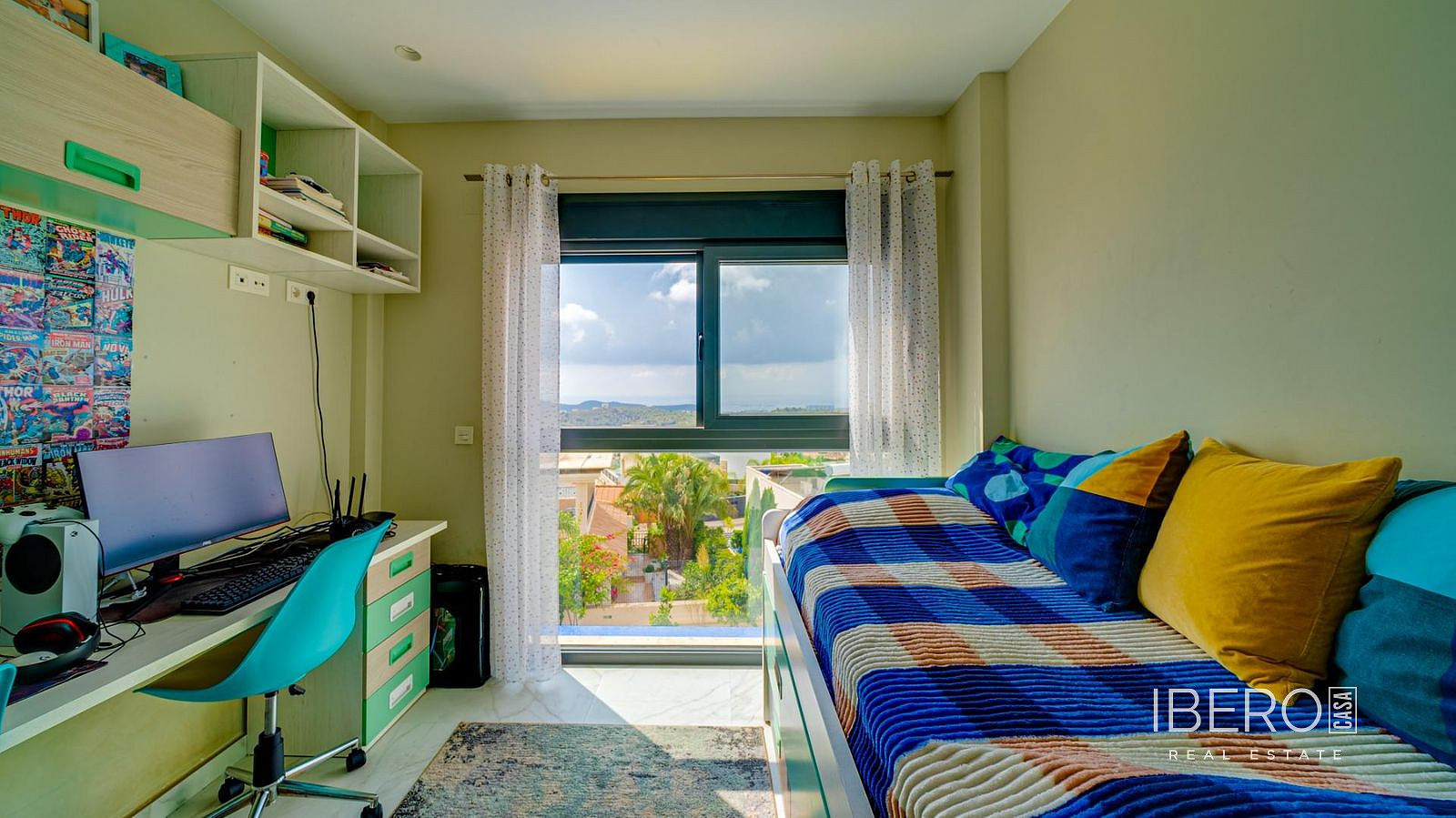 Prodej domu 140 m² s pozemkem 265 m² - Más