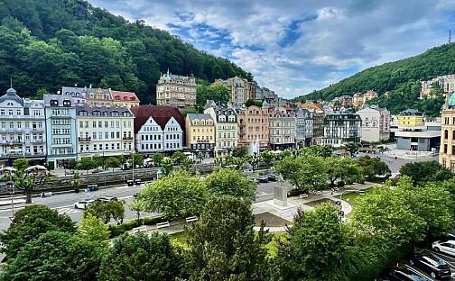 Prodej bytu 5+1 185 m², Divadelní náměstí, Karlovy Vary