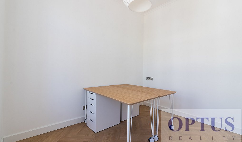Pronájem bytu 5+kk 190 m², Praha – náhled fotky 16