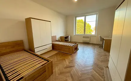 Pronájem pokoje 81 m², Bayerova, Brno