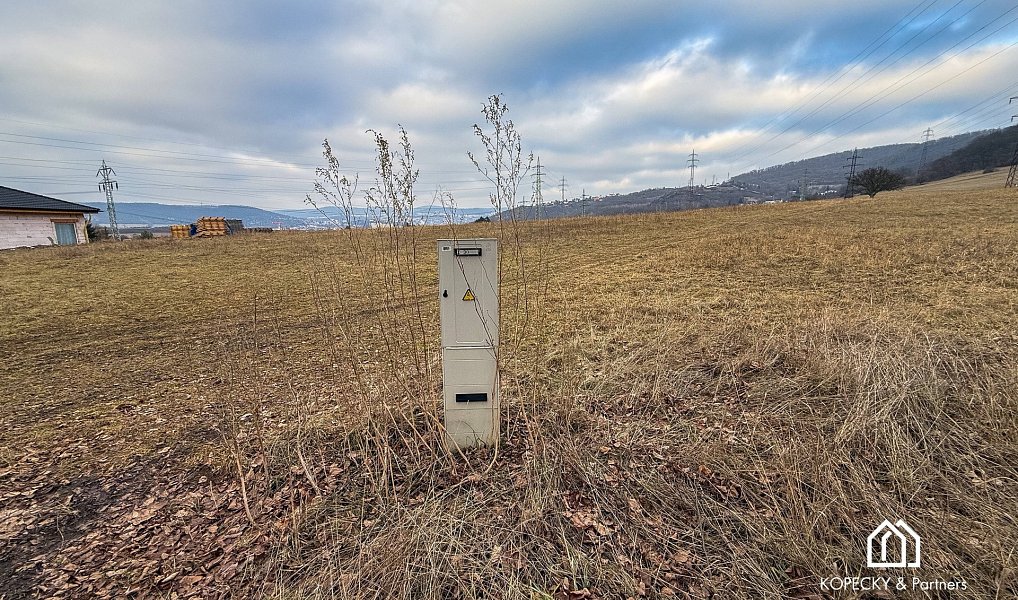 Prodej stavebního pozemku 1 299 m², Trmice – náhled fotky 13