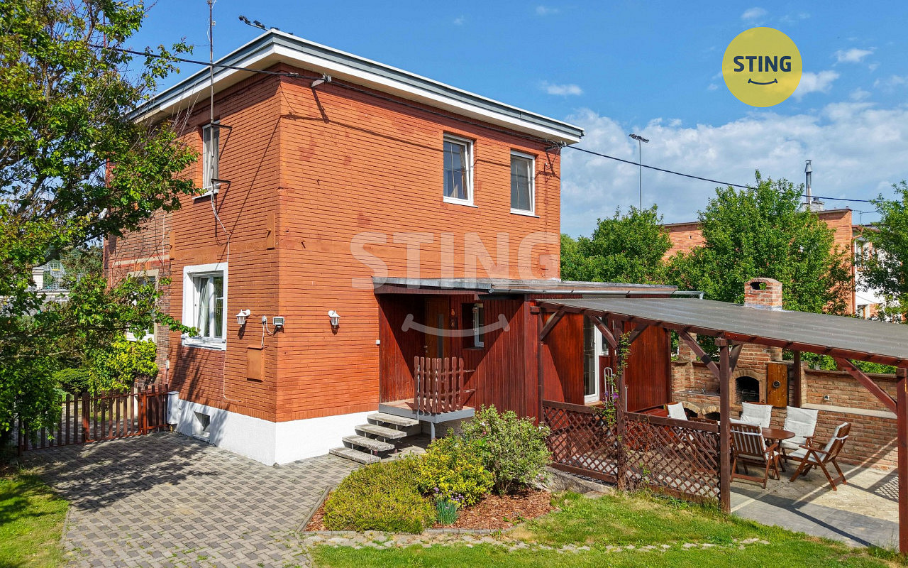 Prodej domu 110 m² s pozemkem 678 m²