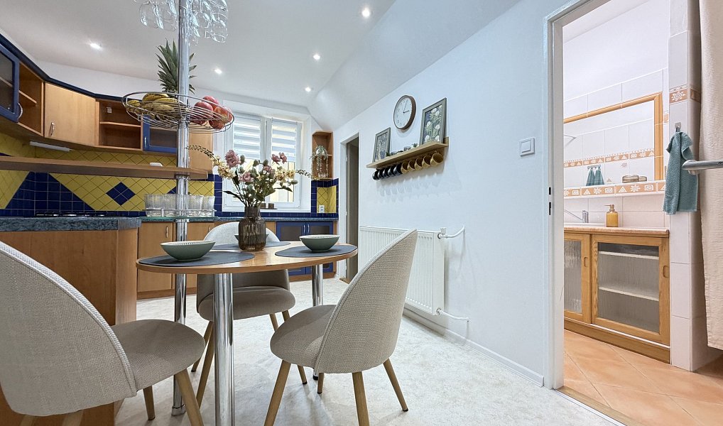 Pronájem bytu 2+1 69 m², Holešov – náhled fotky 16