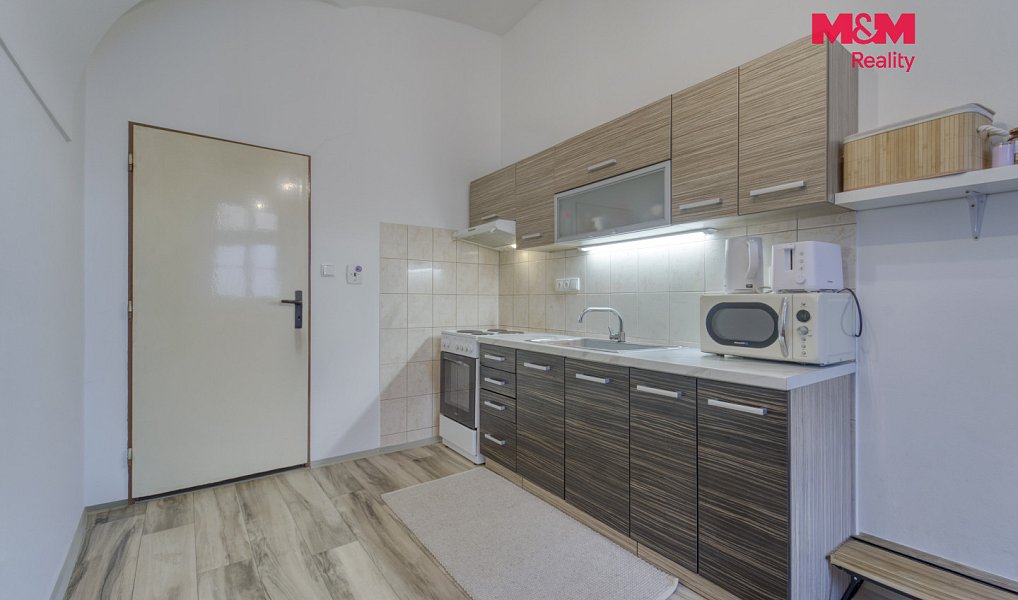 Pronájem bytu 2+1 71 m², Chodová Planá – náhled fotky 8