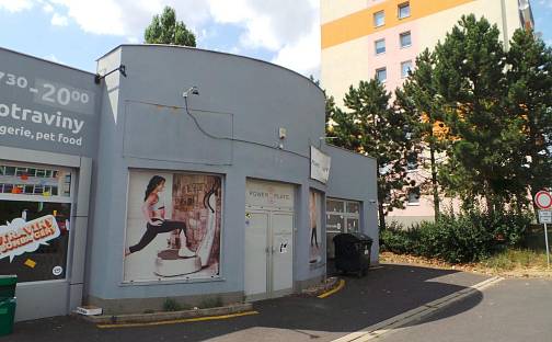 Pronájem obchodních prostor 88 m², Okružní, Most