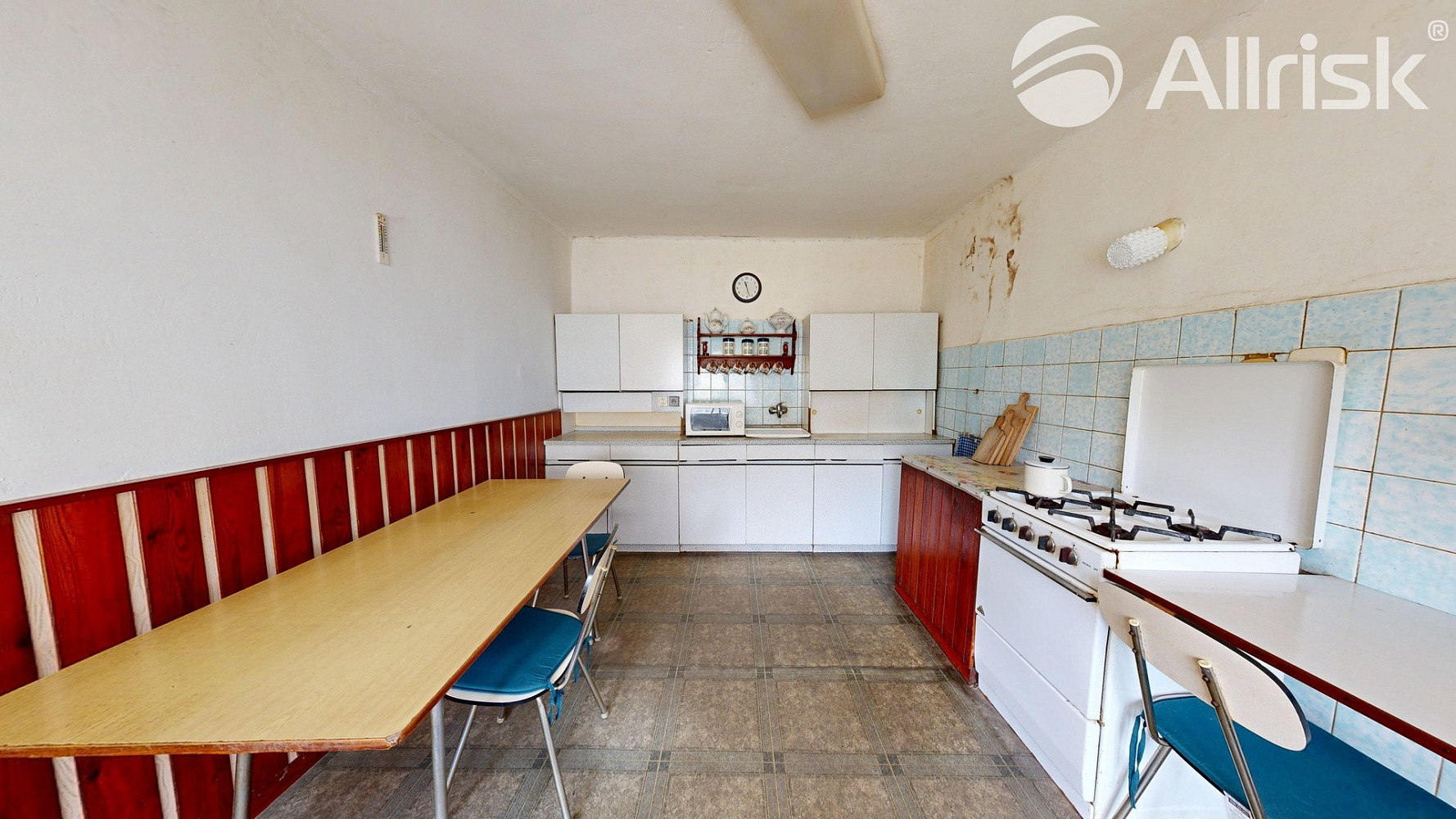 Prodej domu 120 m² s pozemkem 2 351 m² – fotografie 2