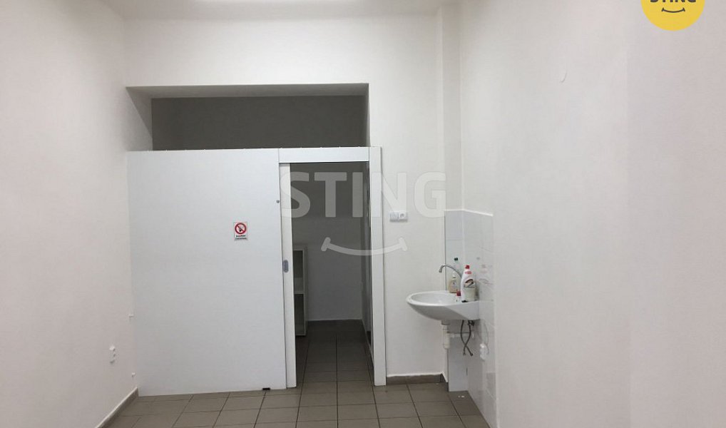 Pronájem obchodních prostor 37 m², Přerov – náhled fotky 5