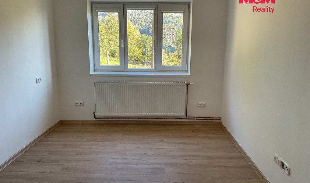 Pronájem bytu 3+kk 80 m², Železný Brod – náhled fotky 4