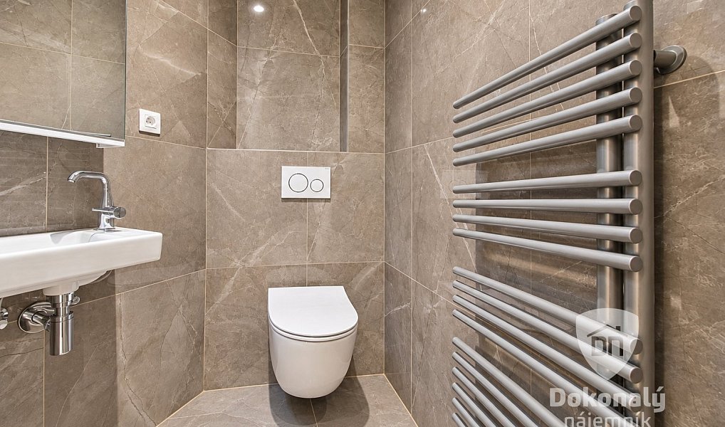 Pronájem bytu 2+kk 57 m², Praha – náhled fotky 13
