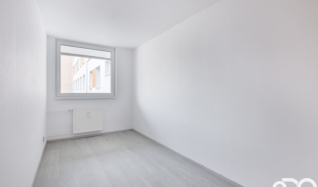 Prodej bytu 4+kk 90 m², Kladno – náhled fotky 6