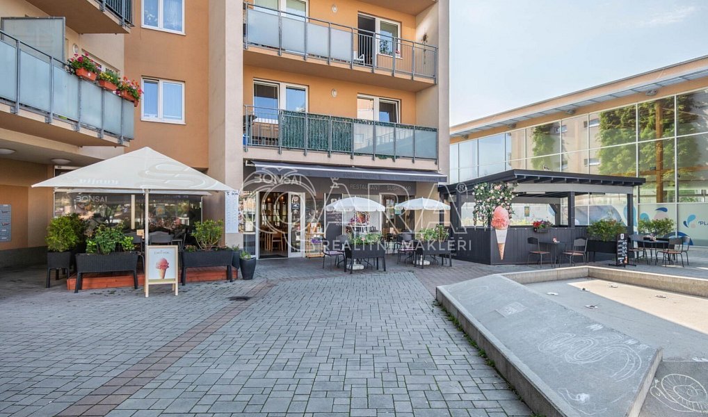 Prodej restaurace 195 m², Praha – náhled fotky 3