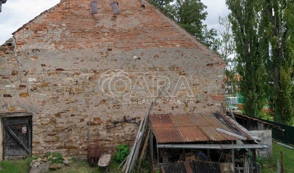 Prodej domu 200 m² s pozemkem 1 769 m², Zápy – náhled fotky 21