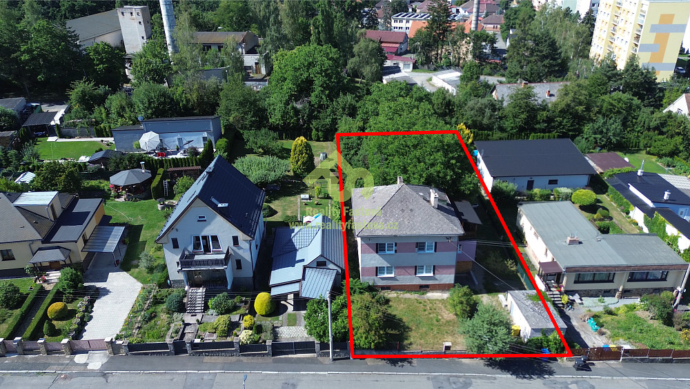 Prodej domu 228 m² s pozemkem 1 076 m² – fotografie 2