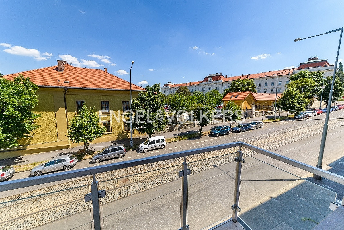 Pronájem bytu 1+kk 38 m² — photo 5