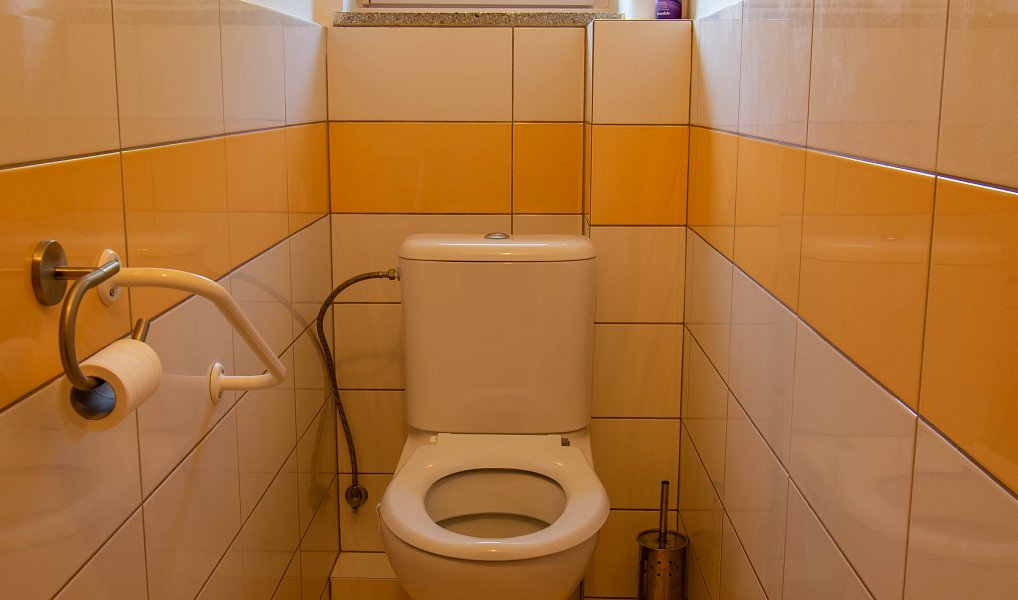 Prodej domu 158 m² s pozemkem 1 747 m², Vestec – náhled fotky 7