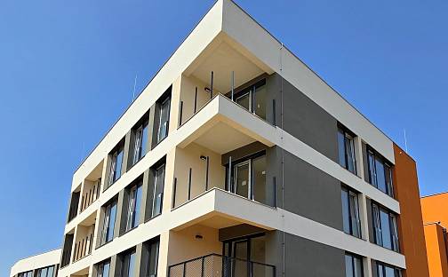 Prodej bytu 3+kk 76 m², Škvorecká, Úvaly, okres Praha-východ