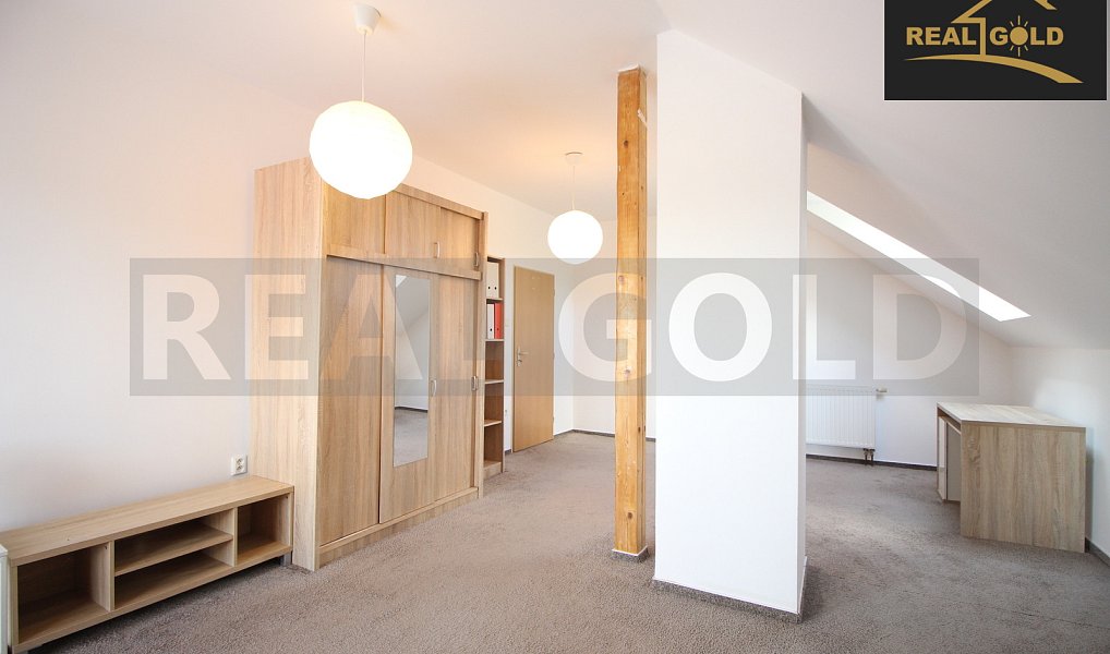 Prodej domu 280 m² s pozemkem 258 m², Bohušice – náhled fotky 8