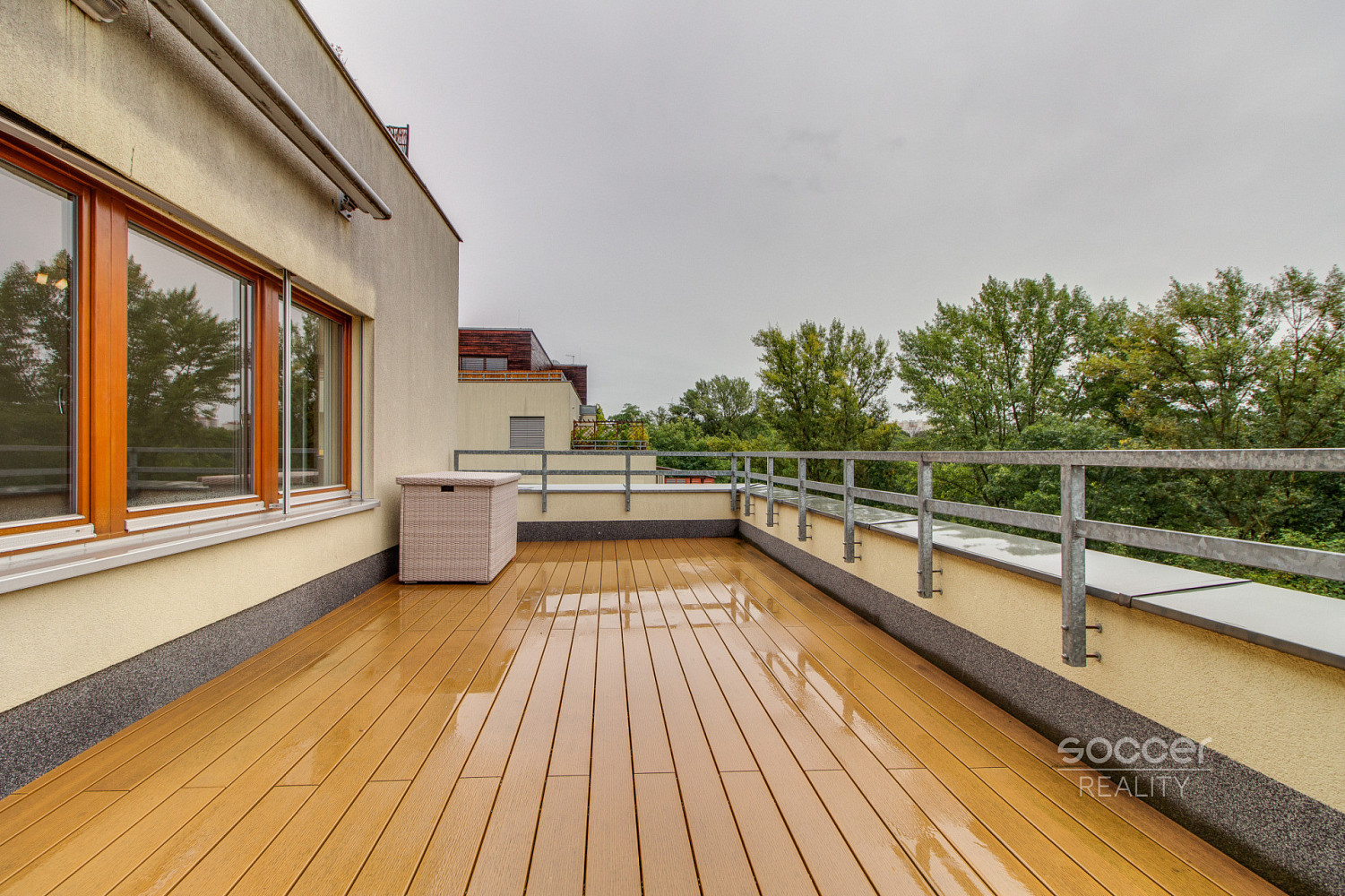 Pronájem bytu 3+kk 165 m² – fotografie 3