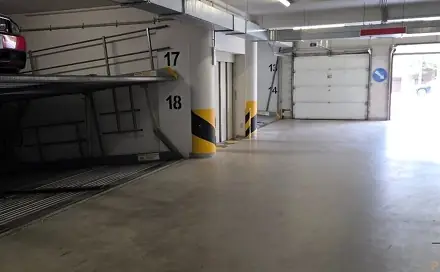 Pronájem garážového stání 13 m2 ul. Otradovická, Praha - Kamýk, Otradovická, Praha 4 - Kamýk
