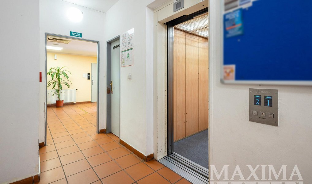 Prodej bytu 3+kk 79 m², Praha – náhled fotky 18