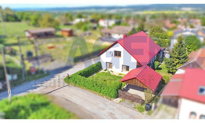 Prodej domu 415 m² s pozemkem 981 m², Semanín