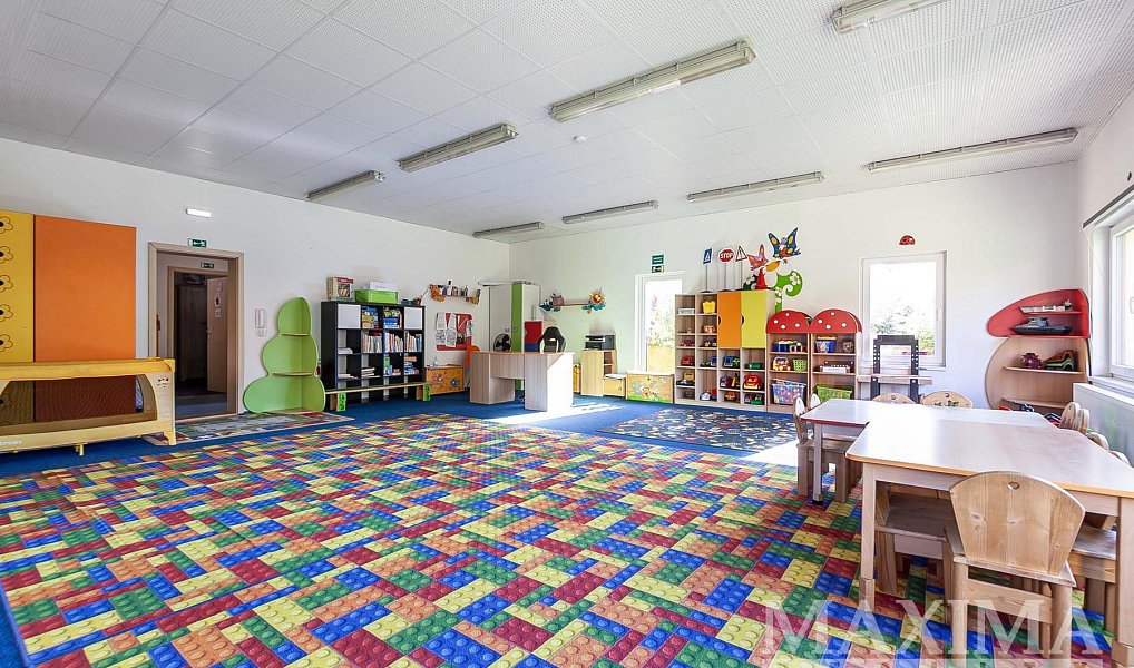 Prodej komerčního objektu (jiného typu) 237 m², Úvaly – náhled fotky 3