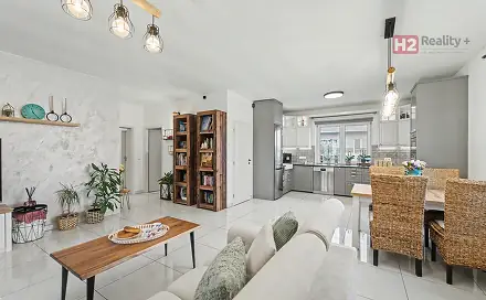 Prodej domu 125 m² s pozemkem 765 m², Úpohlavy, okres Litoměřice