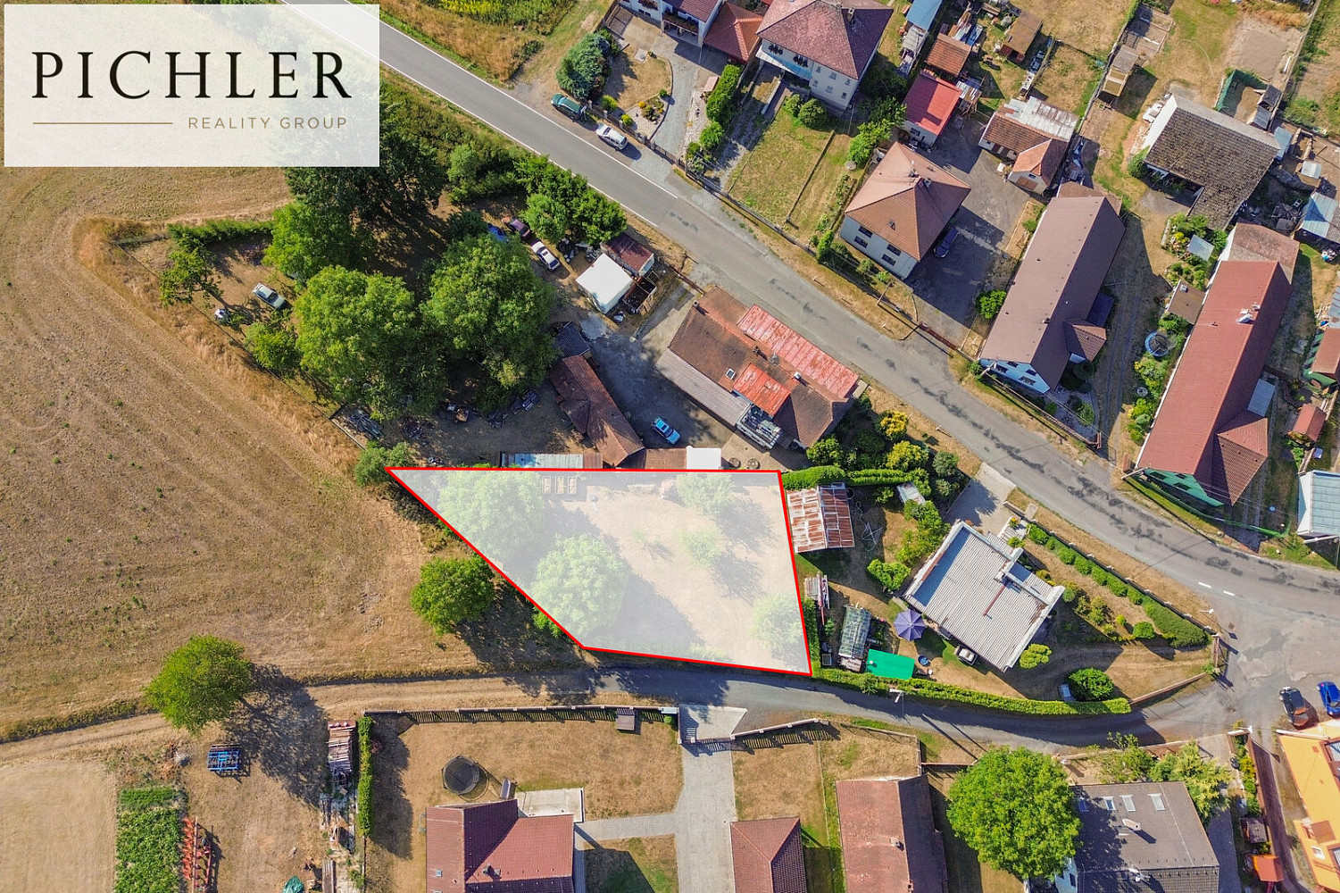 Prodej stavebního pozemku 775 m² – fotografie 3