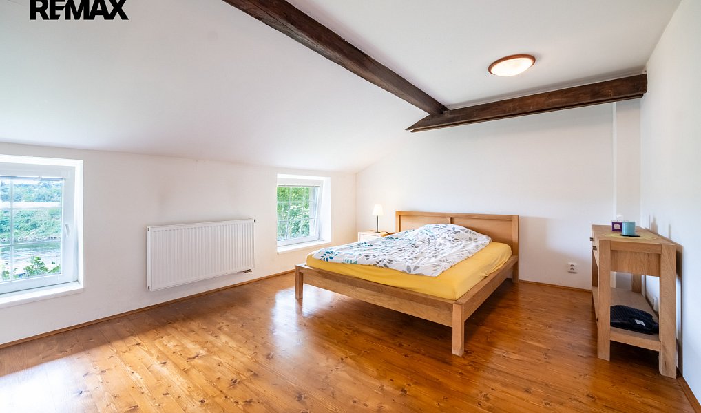 Prodej domu 106 m² s pozemkem 106 m², Žatec – náhled fotky 22