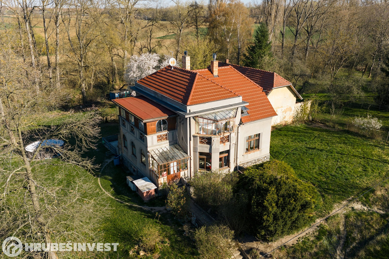 Prodej domu 235 m² s pozemkem 5 427 m²