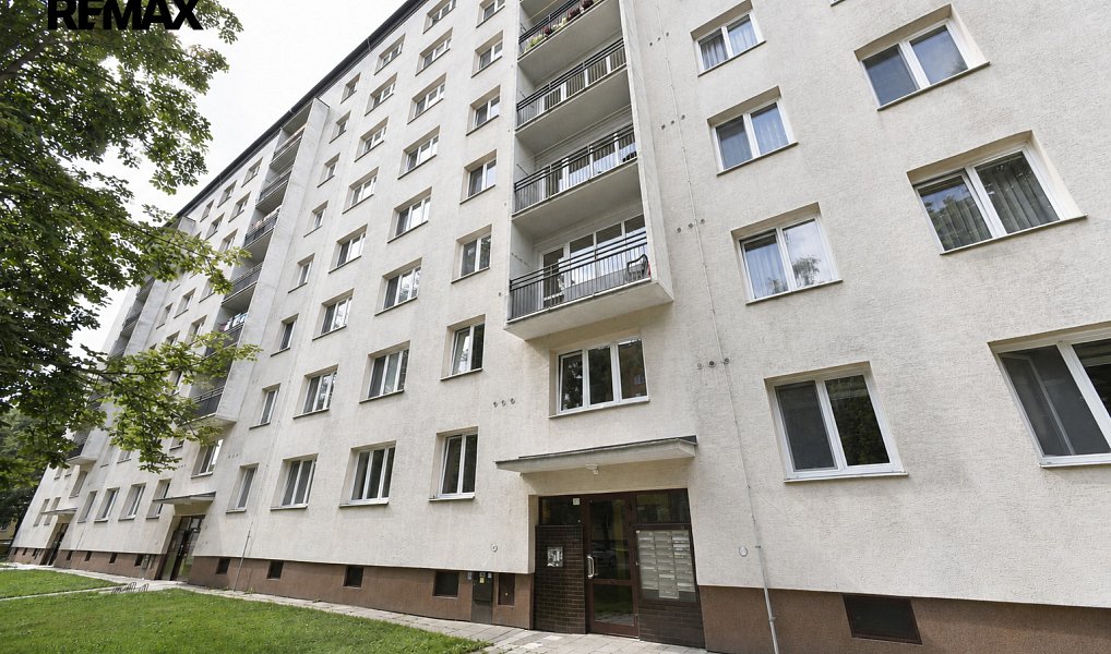Prodej bytu 3+1 64 m², Opava – náhled fotky 13