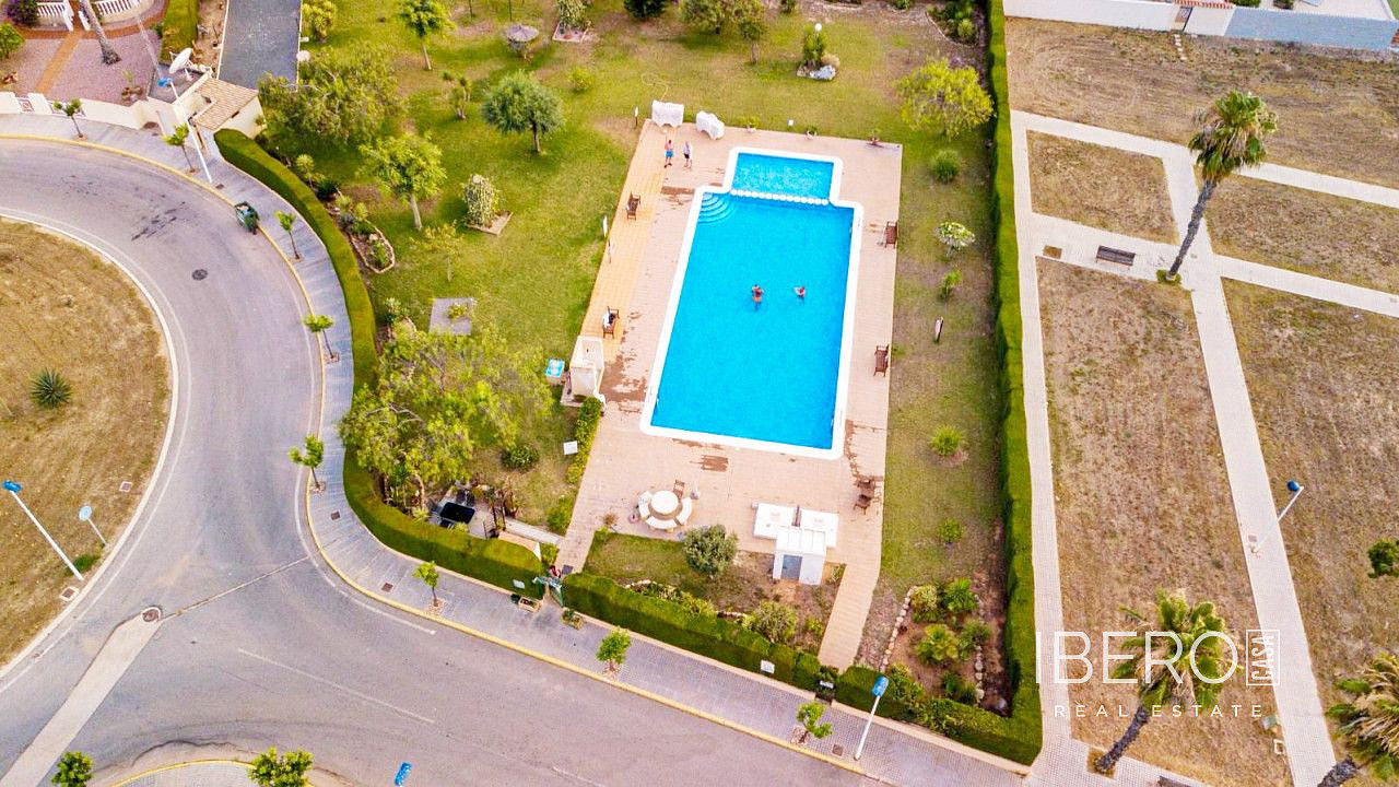 Prodej domu 375 m² s pozemkem 600 m²