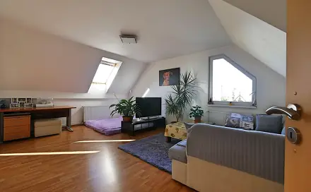 Pronájem bytu 1+1 50 m², U Školky, Nupaky, okres Praha-východ