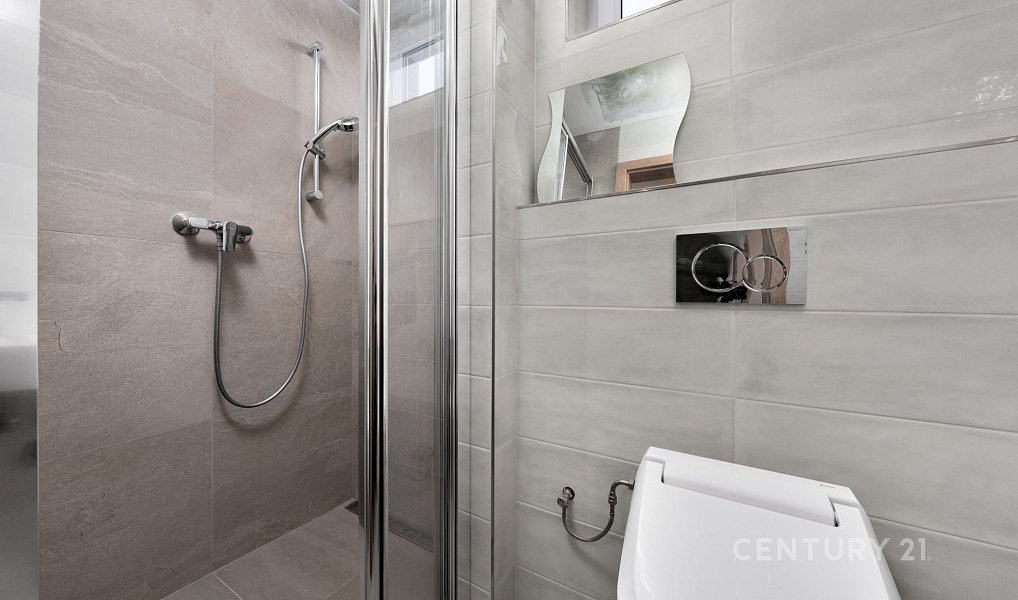 Prodej domu 232 m² s pozemkem 1 199 m², Rabyně – náhled fotky 16