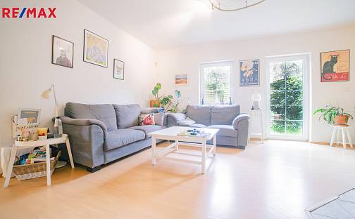 Prodej domu 227 m² s pozemkem 859 m², Skorkov, okres Mladá Boleslav