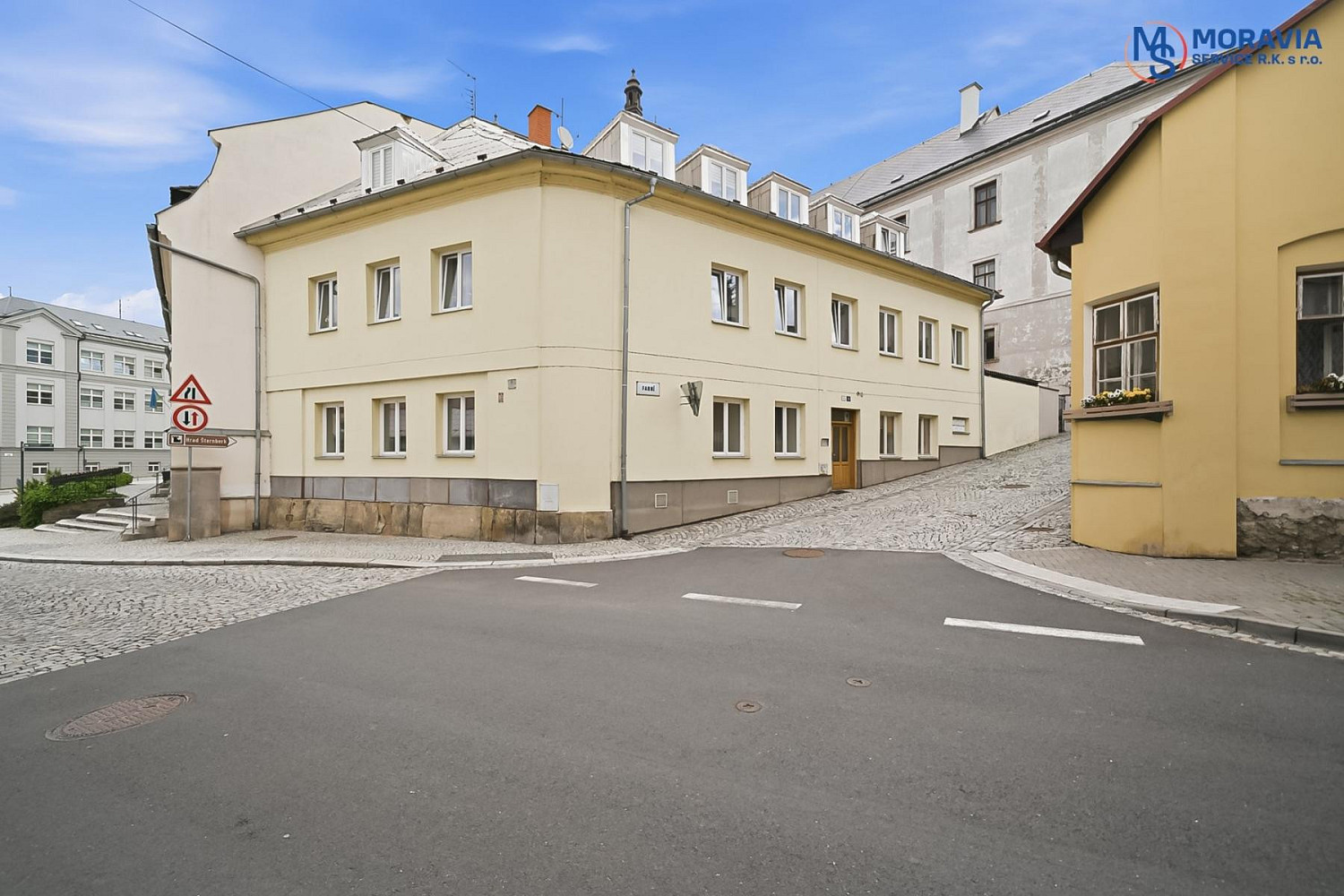 Prodej bytu 3+kk 70 m², Šternberk
