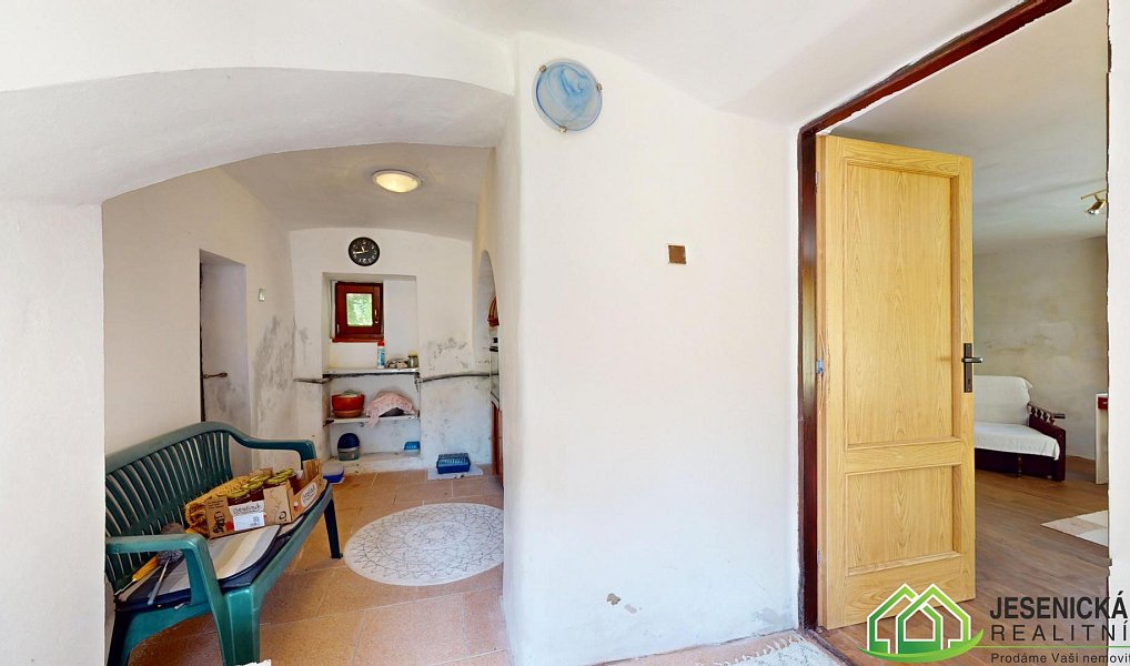 Prodej domu 240 m² s pozemkem 698 m², Kobylá nad Vidnavkou – náhled fotky 15