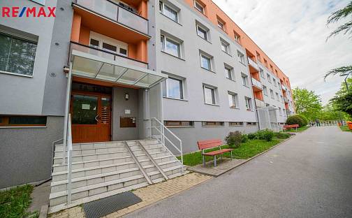 Prodej bytu 3+1 70 m², Studentská, Přelouč, okres Pardubice